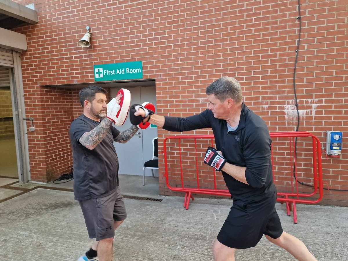 Leigh Leopards Foundation (@llrl_foundation) on Twitter photo Tonight 7.30pm at LSV our <a href="/heartresearchuk/">Heart Research UK</a>, Heart of the Leopard course concludes for the second 12-week free course.
Wanting to join us for the next course? Keep your eyes on our social media. Tonight 7.30pm at LSV our <a href="/heartresearchuk/">Heart Research UK</a>, Heart of the Leopard course concludes for the second 12-week free course.
Wanting to join us for the next course? Keep your eyes on our social media.
