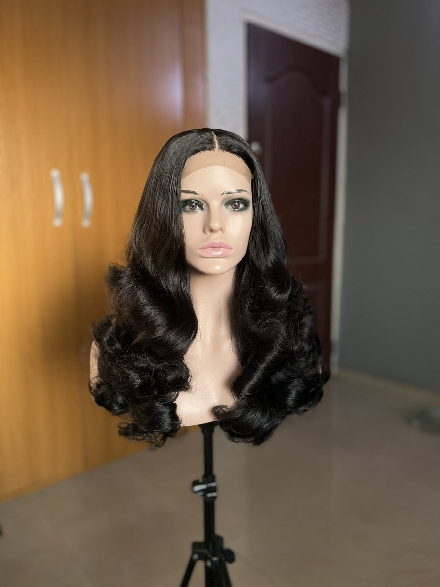 You said you wanted a mid length wig with curl tips, come and buy this one..

Length.. 16inches
Grams.. 300g/4x4 closure
Type.. Sdd curl tip
Price.. N350,000 (subject to change)

Available for delivery .. You can pay small small too.. Please DM to order.