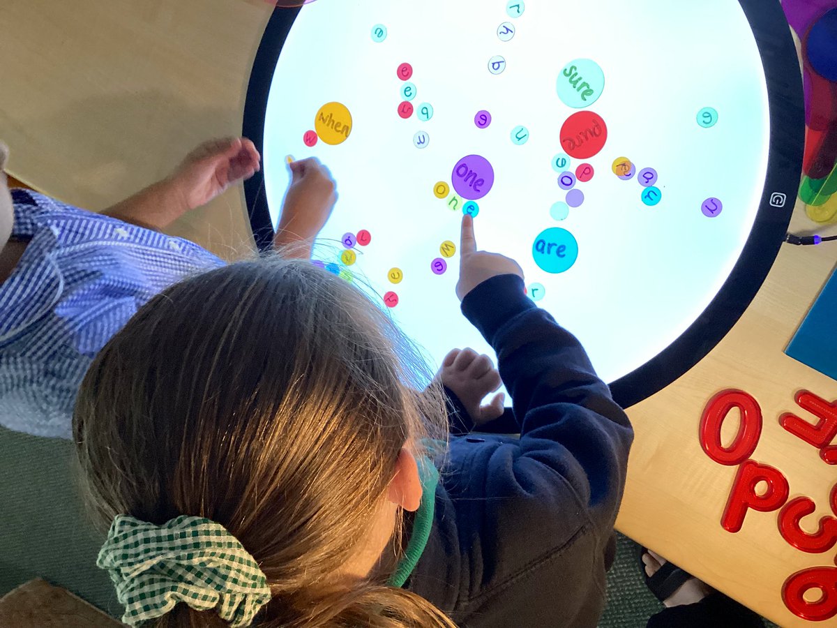 FS2 have been showing resilience today in provision by reading and making their tricky words