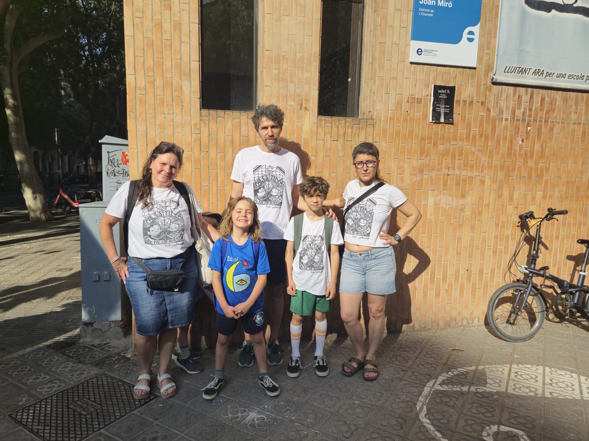 AFAJoanMiro tweet media