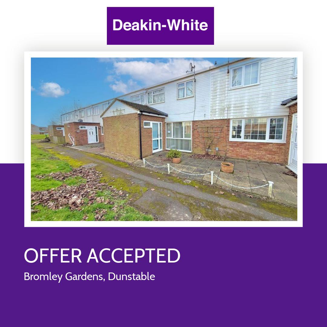 🔑 OFFER ACCEPTED
Thinking of selling your home?
☎️ Call us on 01582 343 548
📲 Message us via psh.pt/cdcuhi1