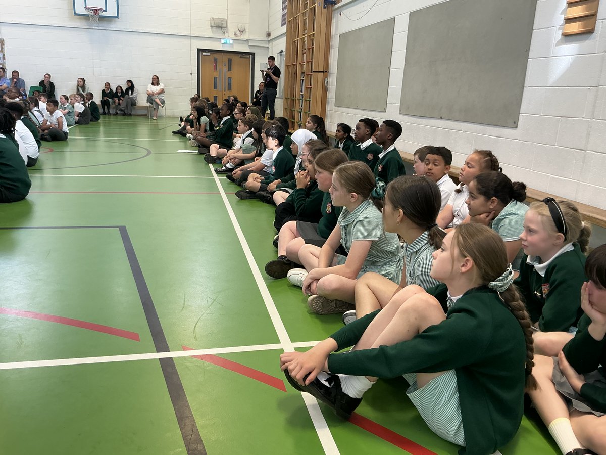 What a great start to our second day of Arts Week with an assembly from the amazing poet &amp; rapper Rob Bradley <a href="/StMargarets_/">St Margaret's Anfield CE Primary</a>