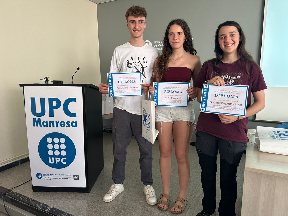 Aquest dilluns 16 de juny es va dur a terme l'acte de reconeixement pels resultats de les proves Cangur a la UPC de Manresa. Guiomar Delgado, a la posició 0,28% de Catalunya; Guillem Puig, a la posició 2,96% de Catalunya; i Laia Puig, a la posició 3,56% de Catalunya.