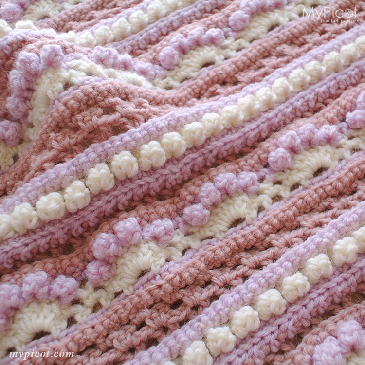 MYpicot's tweet photo. 🧶From Swatch to Blanket: The Noelle Stitch becomes a baby blanket! At first, I wasn’t sure this stitch would work as a blanket. It felt so textured — maybe too much? Something this sculptural, with bold bobbles &amp; lace panels… ⬇️
#mypicot #crochet #かぎ針編みパターン #かぎ針編み https://t.co/D6i20ZSj5c