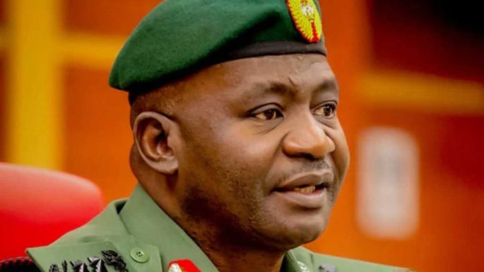 Dailymedia69's tweet image. JUST IN 🇳🇬General Christopher Musa, Nigeria's Chief of Defence Staff, alleged saboteurs within the military were involved in the Yelwata massacre in Benue State, where over 200 lives were lost.. #NigeriaMilitary #YelwataMassacre #SecurityNews
