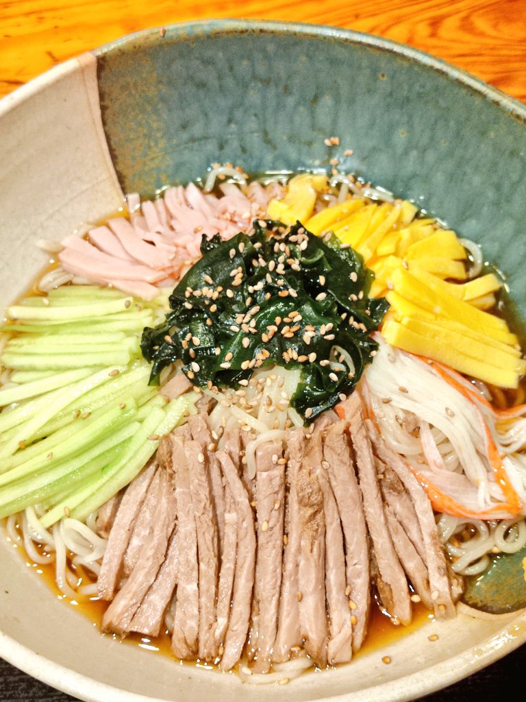 毎年、冷やし中華を食べに行こうと思ってたラーメン屋さんが3月末で閉店してた。(꒪꒫꒪")ｶﾞｰﾝ