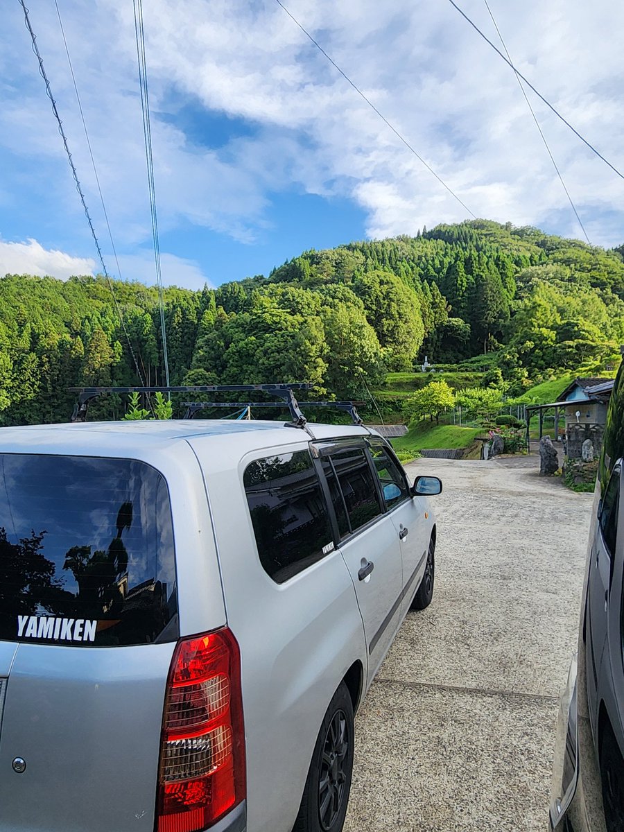 YAMIKEN123's tweet image. やっと実家に到着。
キャッシーも元気だった。
しばらくはここから情報発信します。
どうぞよろしく。