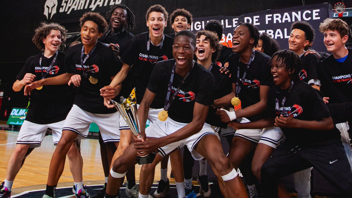 Quelle saison exceptionnelle pour le <a href="/BasketParis14/">BasketParis14</a> ! 🤯💯📈
➡️ basketparis14.com/les-actualites…