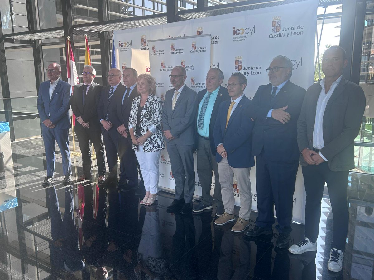 Hoy se firma El Convenio  Addenda que forma la Mesa de Agentes de Seguridad Industrial  de Castilla  y León. De la que forma parte <a href="/PECALE_INSTAL/">PECALE</a>