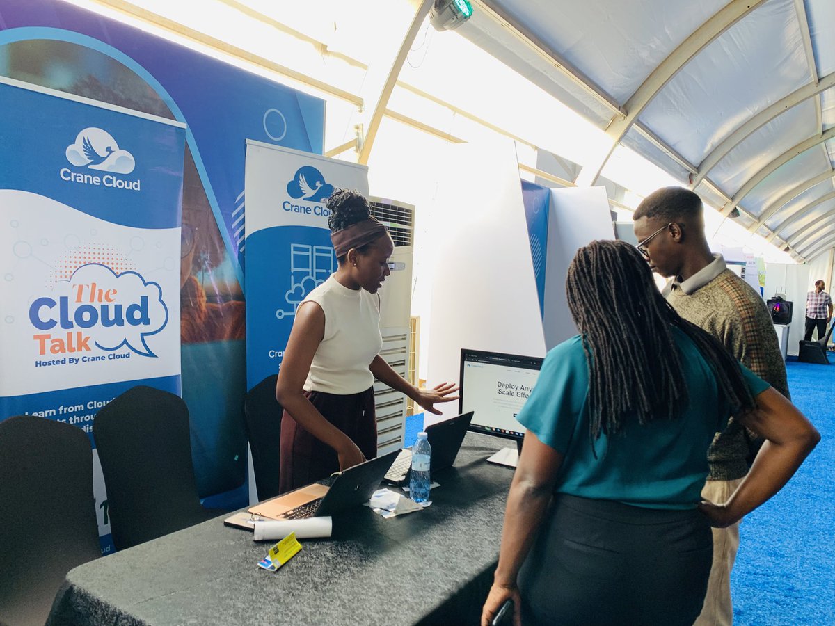 CraneCloud_io's tweet photo. Day 2 at #NationalScienceInnovationWeek2025! 🔍
We’re back with @CraneCloud_io, engaging with more innovators, students &amp; researchers.
Let’s talk local hosting, easy deployment, and building solutions that scale 🌍💡

Stop by and say hi!
#CloudComputing #InnovationWeek https://t.co/fTvaFFp8Ta