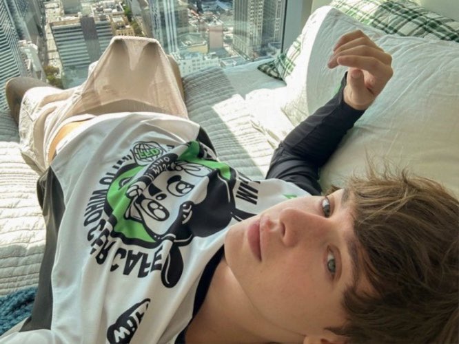 ah90lonever's tweet image. That’s a silhouette I can get behind