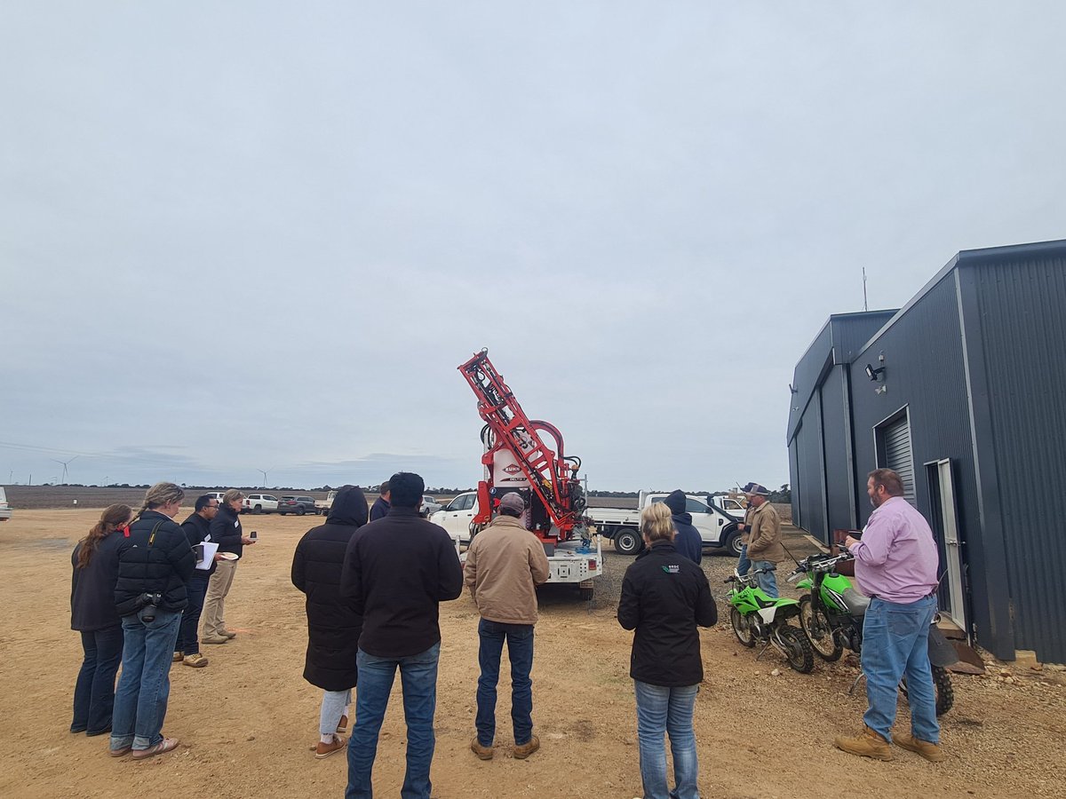 Charlotte Aves tweet media