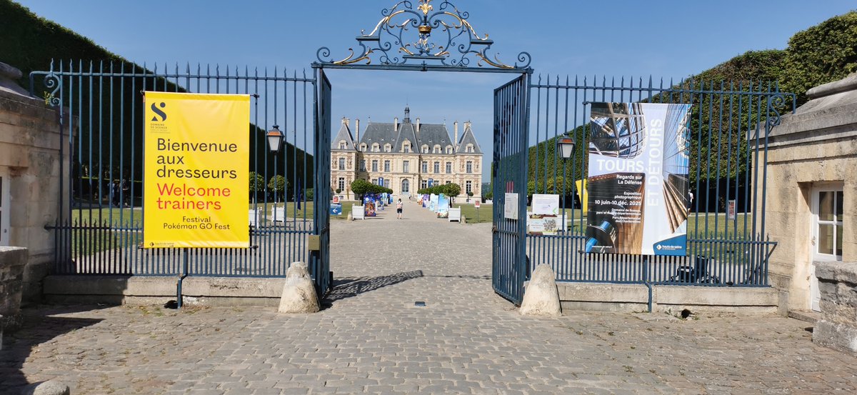 PokemonTrash's tweet image. Alors ce #PokemonGOFestparis, ça a donné quoi pour vous ?
Dans le staff, Meltang a explosé ses chaussures pour récup un max de shiny et Misty a encore eu une luck monstre.
En tout cas, hâte du #GoFestMelun !