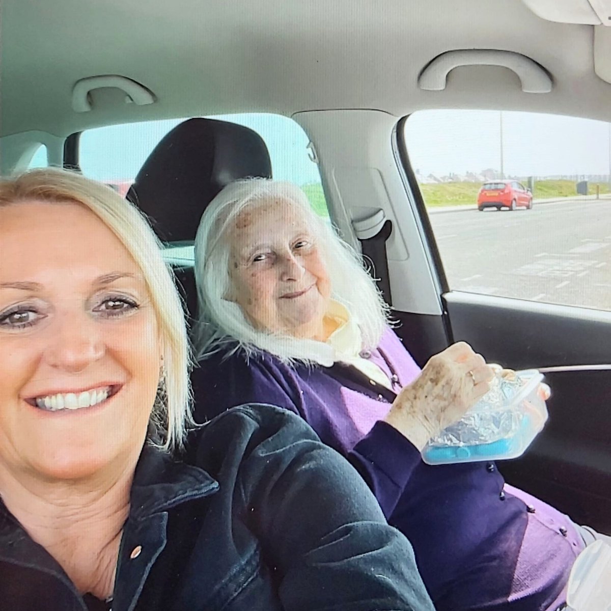 Our wonderful client and her HCA enjoyed a trip to the seaside, complete with a delicious packed lunch.

It was a perfect opportunity for our client to step out and reminisce about her childhood in Blackpool, sharing fond memories with her HCA as they chatted about her family.