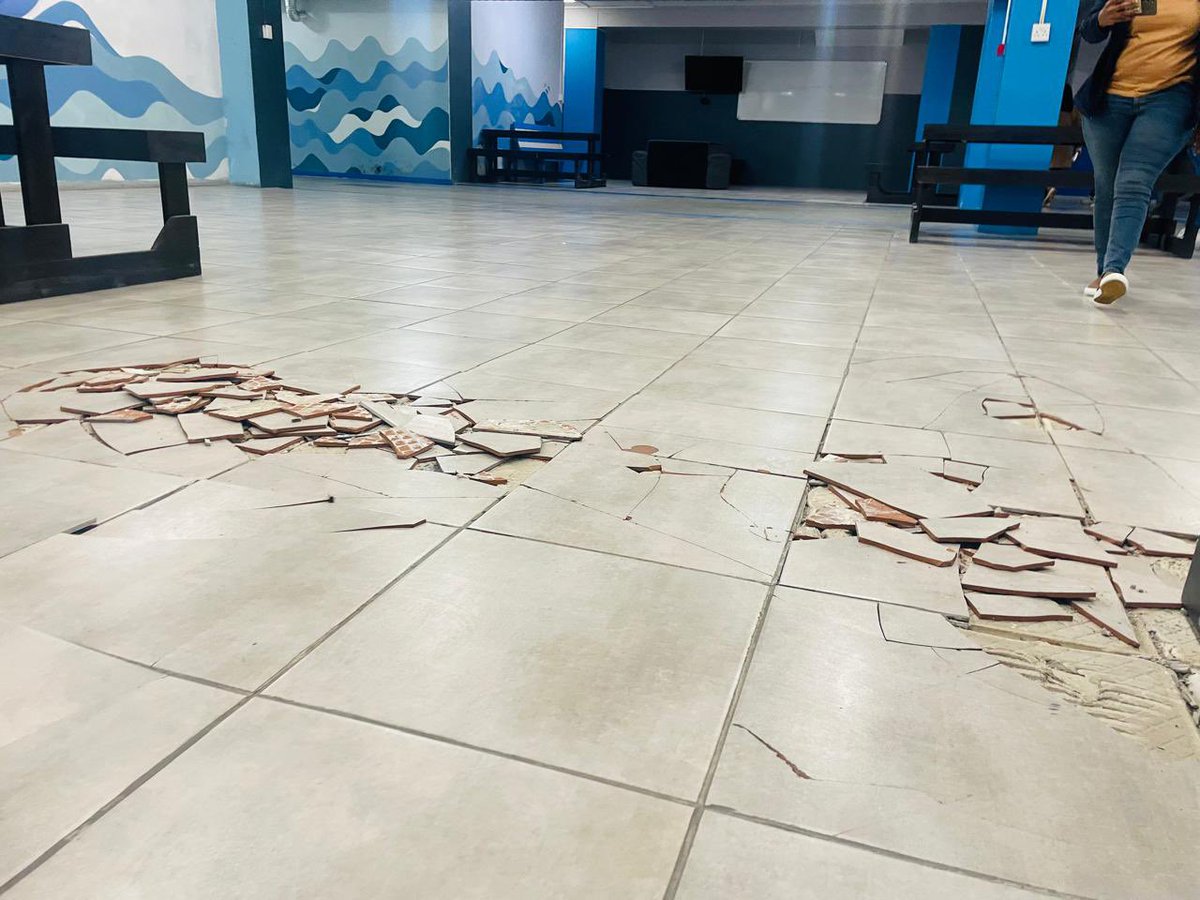 Our_DA's tweet photo. 😡 This is the reality that students at Nelson Mandela University are forced to live with: unsafe, undignified, and crumbling accommodation. The DA is exposing the crisis and demanding urgent action. Every student deserves safe, dignified housing to truly thrive.

#FixStudentRes https://t.co/xiGUMYAY7g