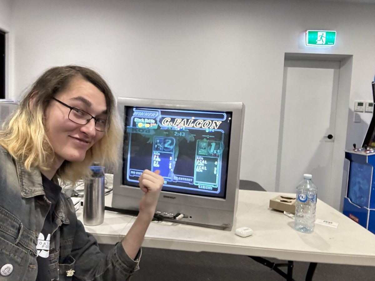 forgot to post this last night, but im very happy to say that i won a QLD local for the first time.
i won through winners, beating Ethan 2x, Barringer and Jevty. could be Mickey Mouse because no xp2000, but I’ll get him soon enough. ggs looking forward to more gaming