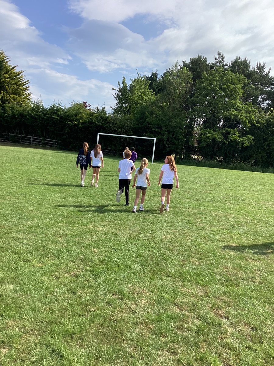 Lingfield Primary tweet media