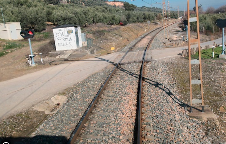 En el Boletín Oficial del Estado

☑️Publicada por 5,6 millones de euros la licitación de las obras para la supresión del paso a nivel de la línea Jaén-Espeluy en el término de Mengíbar.