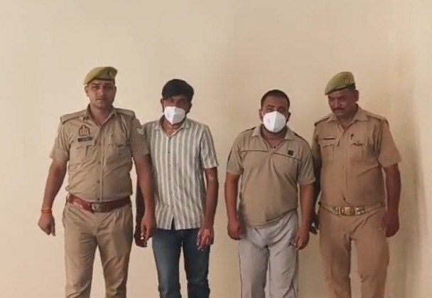 थाना सेक्टर-126 नोएडा:-युवक को गाड़ी से टक्कर मारकर घायल करने वाले 02 अभियुक्त गिरफ्तार, कब्जे से घटना में प्रयुक्त गाड़ी बरामद।