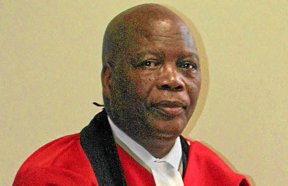 LOL HISTORY

17.6.2015
One of the top #Lesotho born jurists; Michael Ramodibedi dies. He served on the courts of some Commonwealth countries in #Africa including #Seychelles &amp; #Botswana. He became the 1st Mosotho to serve as the Chief Justice of #eSwatini in 2010

#History #OTD