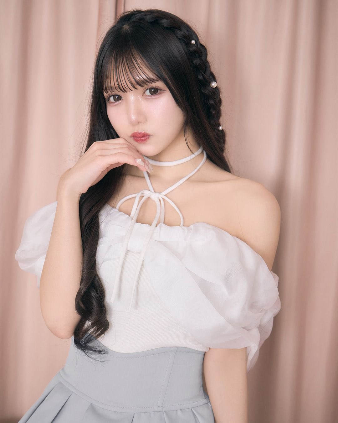 ビックリボンブラウスレッド♡XS♡完売品♡新品未使用タグ付き♡ミシェルマカロン ビックリボンブラウスベージュ♡XS♡完売品♡新品未使用タグ付き