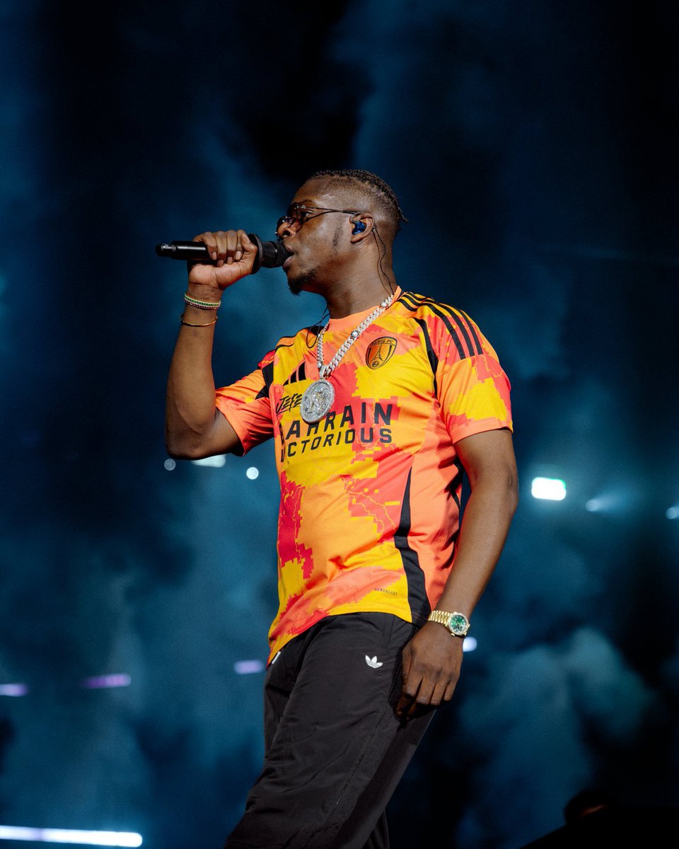 🔵⚫ LE MAILLOT THIRD DU PARIS FC 25/26 EN COLLAB AVEC NINHO 

Le rap, Paname, le flow… tout est réuni sur ce maillot spécial.
(lien en bio)