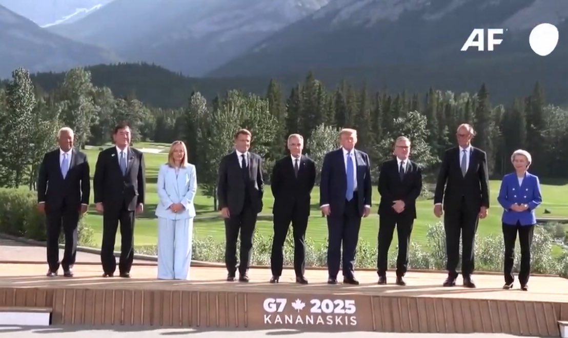 titu_dipankar's tweet image. Proud to see PM Modi standing with the Top Leaders of the World.  🫡

Guess the camera missed the Vishwaguru! 

#G7Kananaskis2025 #WhereIsModi
#VishwaguruInvisible #G7Summit #G7Kananaskis2025 #G7Canada