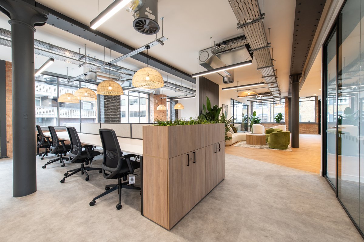 MPLInteriors's tweet image. Not long ago we revealed London was the most expensive city for office #refits but how much exactly should you pay?

It’s the big question we’ve tackled in our new blog mplinteriors.com/resources/blog…

Call us for an accurate #fitout estimate - 01932 357 980.

 #officerenovation
