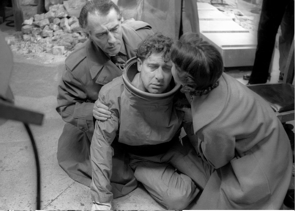 Mark Braxton π (@braxm) on Twitter photo "Quatermass is about humanity winning out..." <a href="/TobyHadoke/">Toby Hadoke</a> spoke to <a href="/RadioTimes/">Radio Times</a> about the origins and lasting legacy of a TV classic... radiotimes.com/tv/sci-fi/quatβ¦ "Quatermass is about humanity winning out..." <a href="/TobyHadoke/">Toby Hadoke</a> spoke to <a href="/RadioTimes/">Radio Times</a> about the origins and lasting legacy of a TV classic... radiotimes.com/tv/sci-fi/quatβ¦