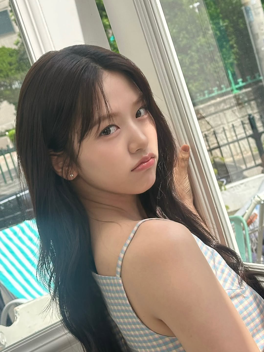 AN YUJIN is the cover star of Arena Homme+ China March issue