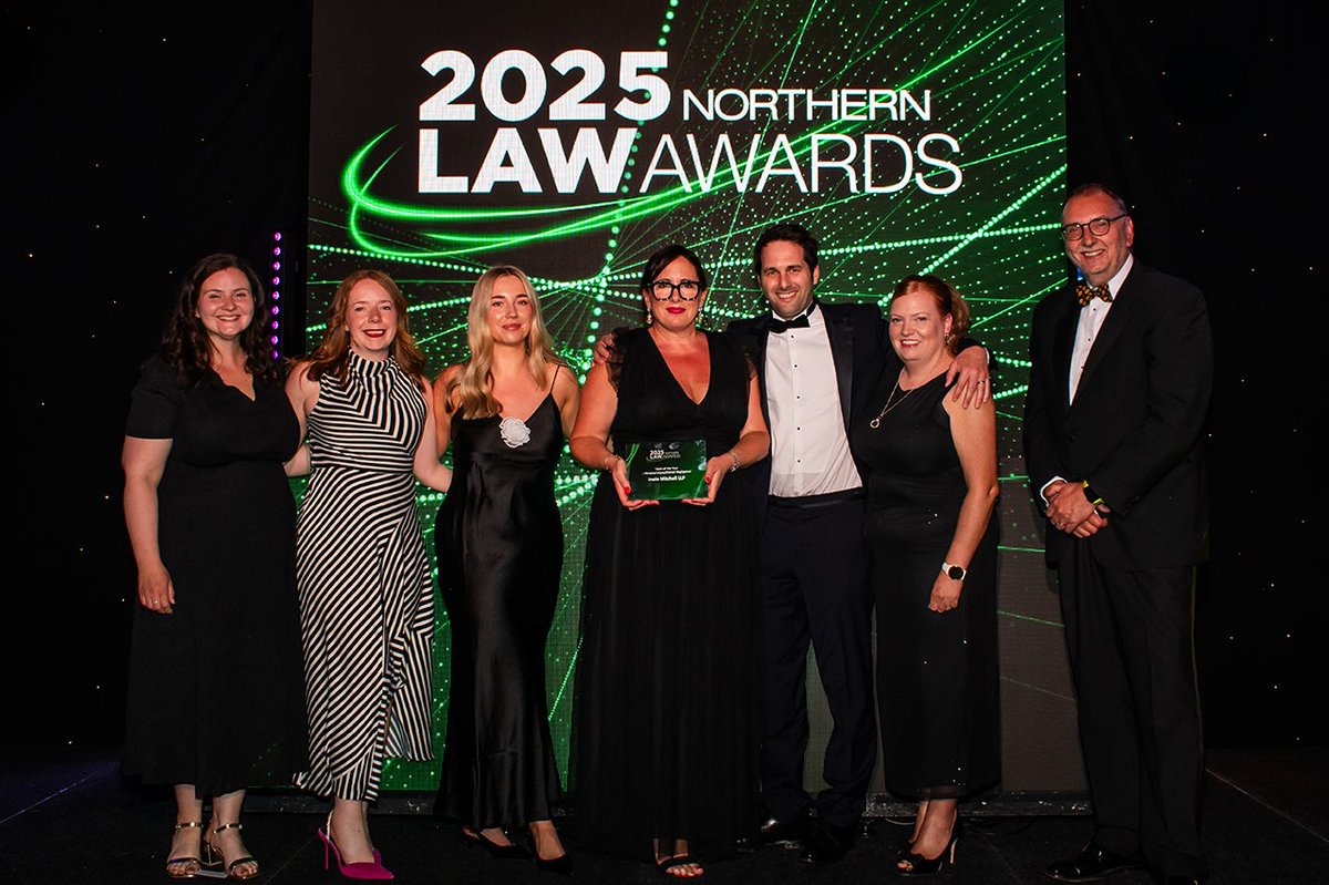 franmayes's tweet photo. Such a great evening at the @NorthLawAwards last week. I'm so proud of our Personal Injury and Clinical Negligence team being named Team of The Year! #NLA2025 https://t.co/mPisOAv2iS