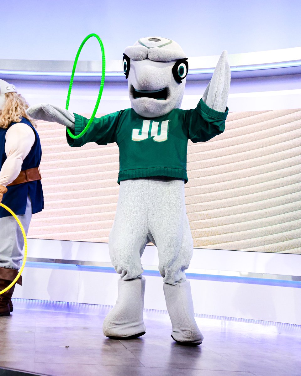JAX_Dolphins's tweet photo. Happy National Mascot Day🐬‼️

Thanks to @wjxt4 for having us on the air today!📺

#JUPhinsUp https://t.co/mTwLbjtaTa