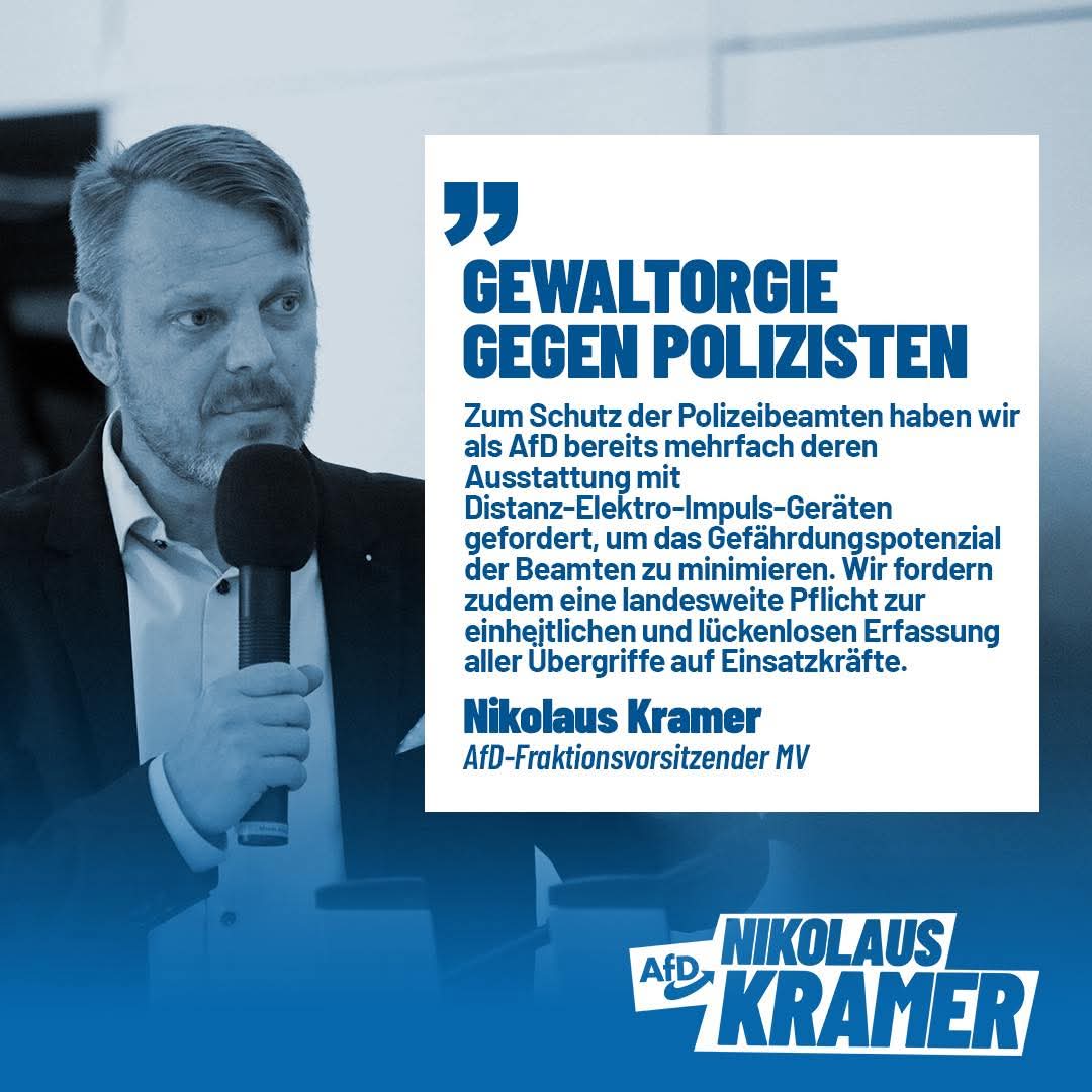 👊 Erneute Gewalt gegen Polizei in Schwerin! Drei Beamte wurden bei einem Einsatz attackiert. Die Täter sind alkoholisierte Wiederholungstäter. 😠

🚨 Schluss mit der Untätigkeit! Wir fordern Tasereinsatz für mehr Sicherheit unserer Einsatzkräfte! #PolizeiSchützen #Sicherheit