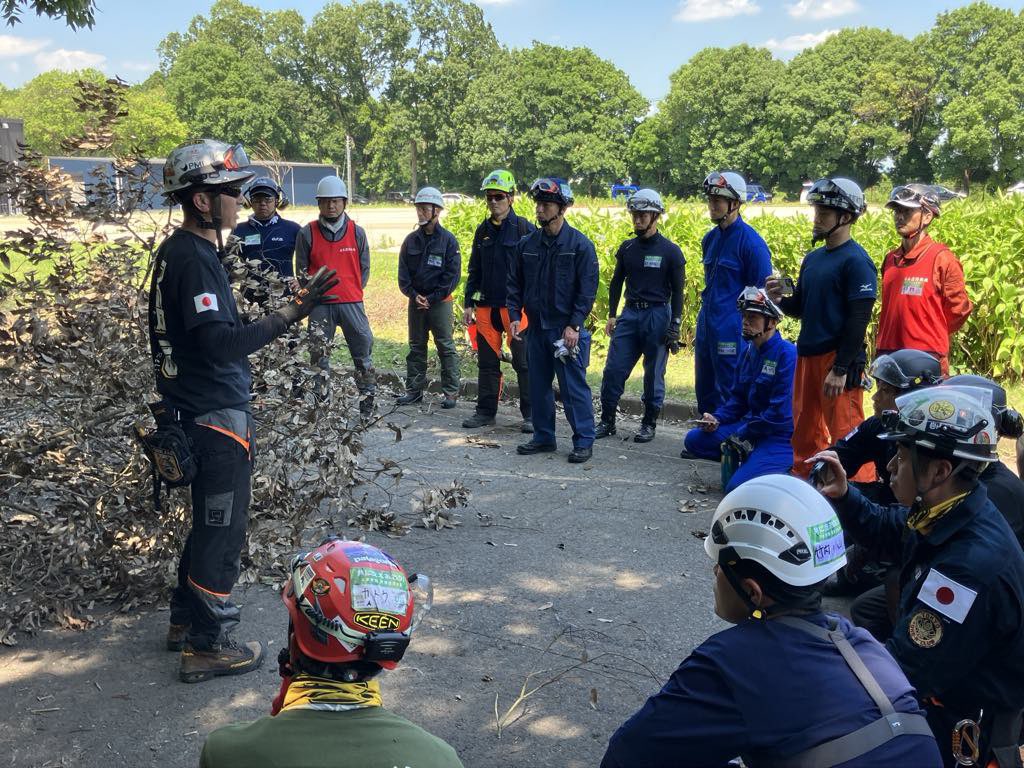 DGR_119's tweet photo. 一言で言って…懐かしい人とも会えて、楽しかったし、現場を知ることが何より重要である。

集え！！！災強！！！！！

#消防士 #消防 #救助 #ボランティア #災害ボランティア #災害支援  #dgr119 #dgr_119 #震災対応 https://t.co/vUIVBs41GN