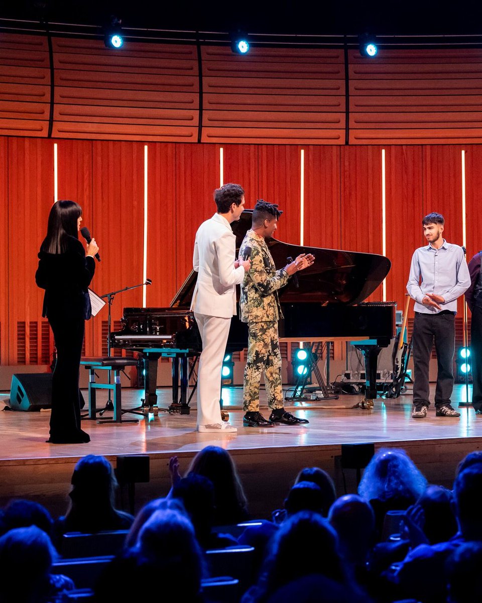 // The Piano Final

Live from the Glasshouse in Gateshead.
After tirelessly traveling across the UK, it was decision time for Mika and Jon Batiste as the day of the final concert arrived.

Diana was crowned the winner

V2 supporting LD Oli Richards and Gaffer Paul Evans