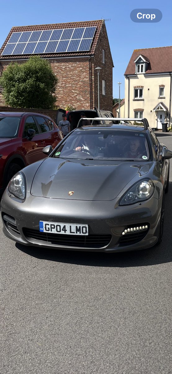 Hi, hopefully someone might be able to identify this particularly vile man, who clearly enjoys intimidating mums on the school run, in Portishead. He drives a beaten up PORSCHE PANAMERA TURBO S-A
Reg GP04 LMO. #GP04LMO #bullying #portishead #porsche