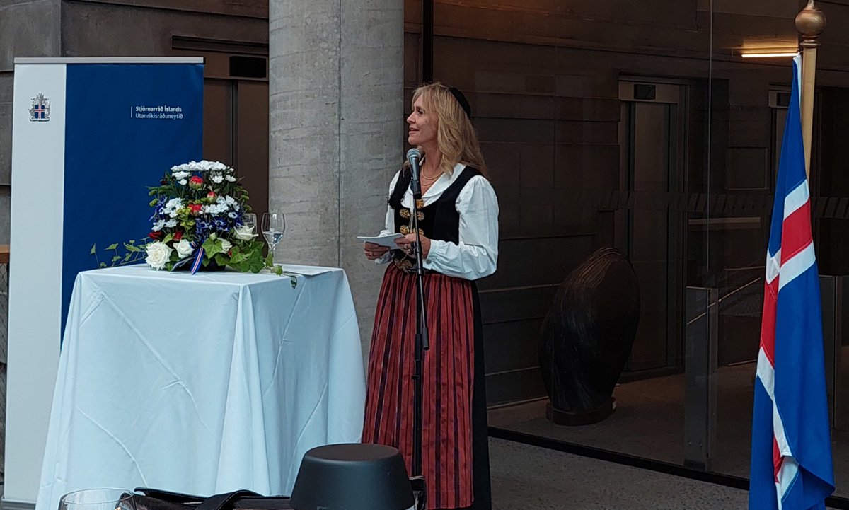 Celebrating the  National Day of @Iceland with the Minister for Foreign Affairs, þorgerður Katrín Gunnasdóttir.
The Minister expressed a meaningful solidarity to Ukraine. She reiterated the commitment  to maintain an international order based on solid and democratic values, that