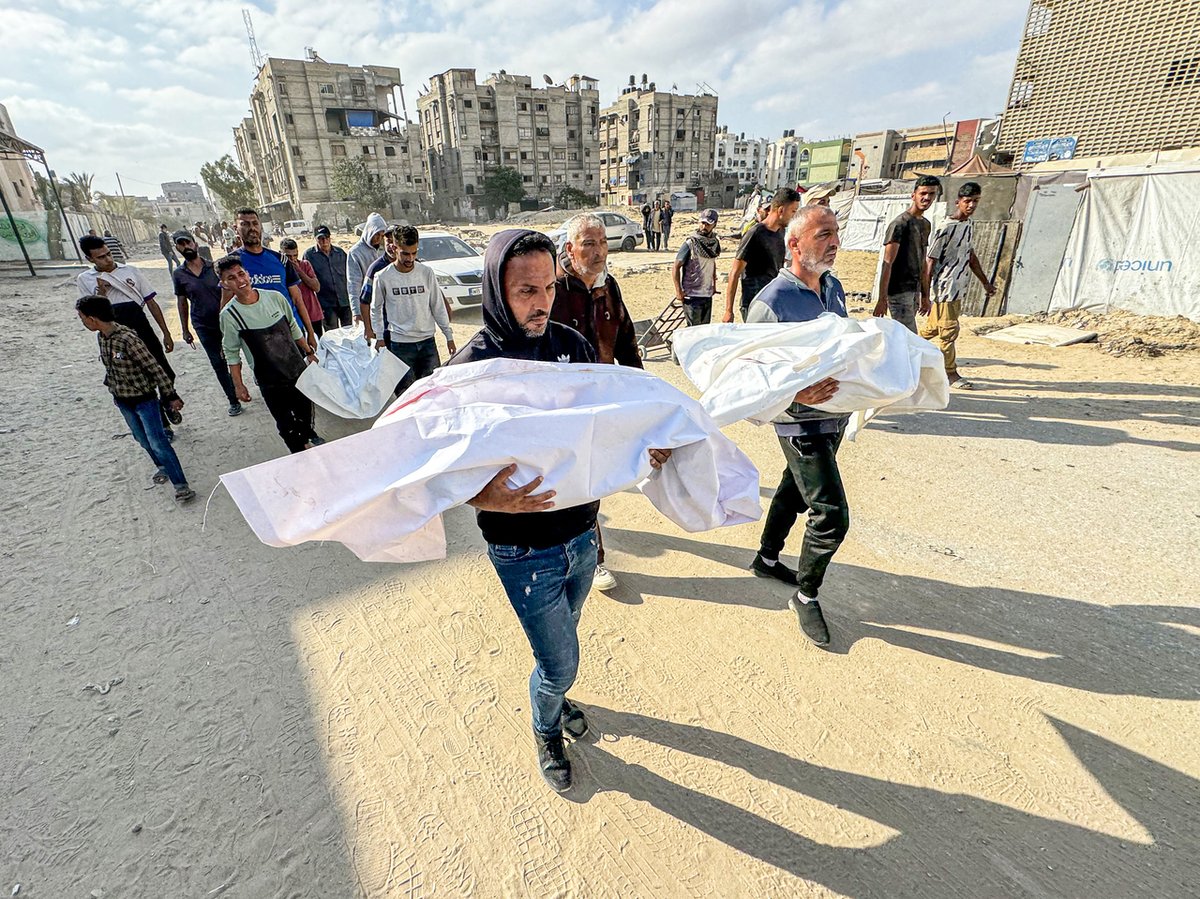 🔴 ACTUALIZACiÓN | Al menos 59 muertos en Gaza por disparos de tanques israelíes en una zona de reparto de alimentos. El ejército de Israel dice que está investigando los hechos social.elpais.com/uct5w4