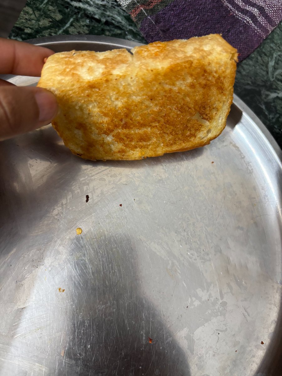 singhshuchi's tweet photo. @zomato @zomatocare @jagograhakjago @PizzaHutIN  Thank you Zomato and Pizza Hut 4 sndn uncooked &amp;  shabbily cooked food. I'm sure u wd b beaming wd proud aftr cng thse pics. Also, @zomato r v nt evn gng 2 acknwlg consumr complaints nw? Nt evn via bots? SHAME!! https://t.co/czJCA8TrIT