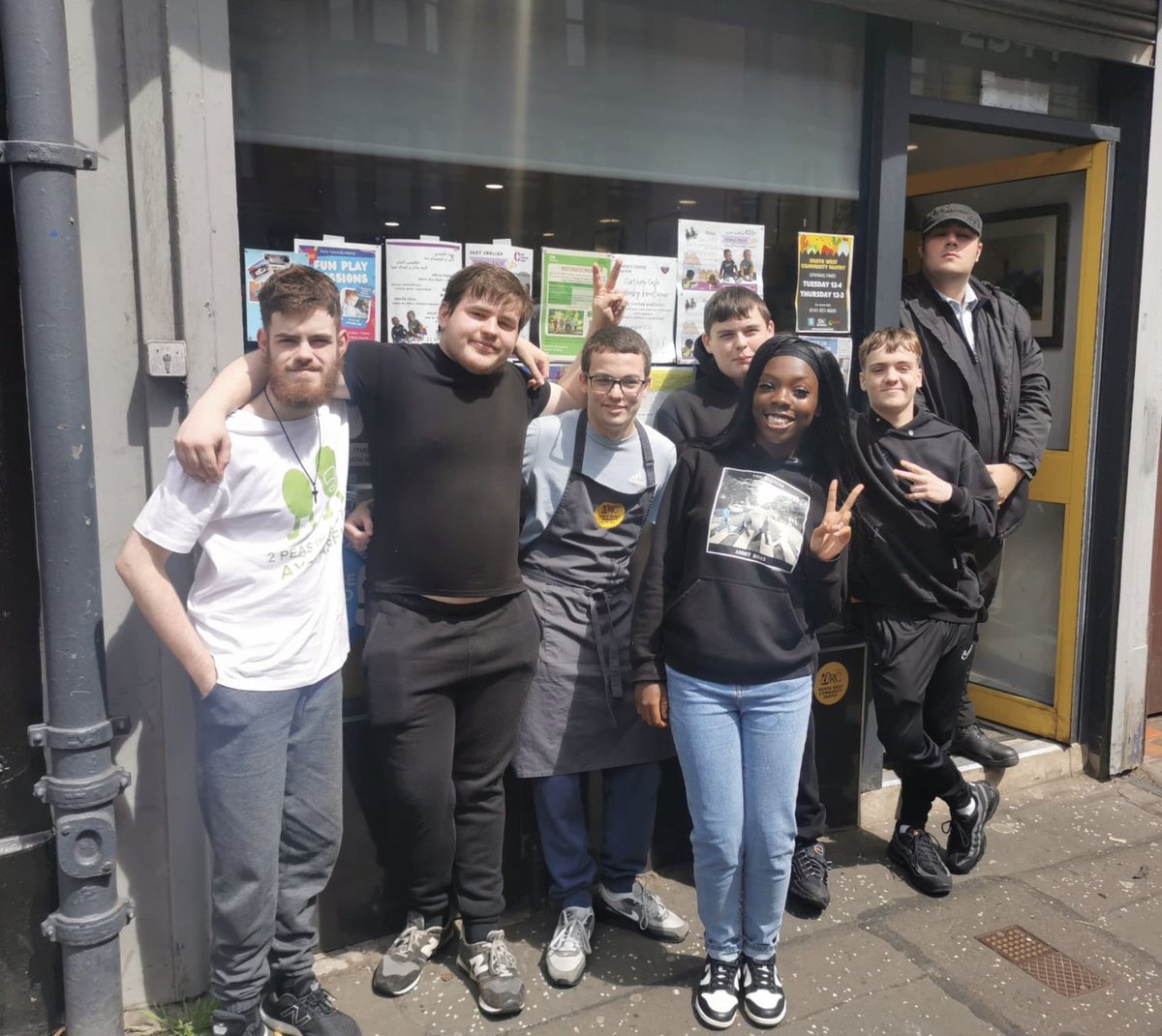 DRC Youth Project (SCIO) (@drcyouthproject) on Twitter photo Another busy day in the pantry today, supporting local families with their shopping. Took a wee moment to capture this image of our team today. And what a team they are! Our <a href="/NorthWestPantry/">North West Community Pantry</a> youth volunteers are the lifeblood of our shop. Always ready to say hello and to welcome Another busy day in the pantry today, supporting local families with their shopping. Took a wee moment to capture this image of our team today. And what a team they are! Our <a href="/NorthWestPantry/">North West Community Pantry</a> youth volunteers are the lifeblood of our shop. Always ready to say hello and to welcome
