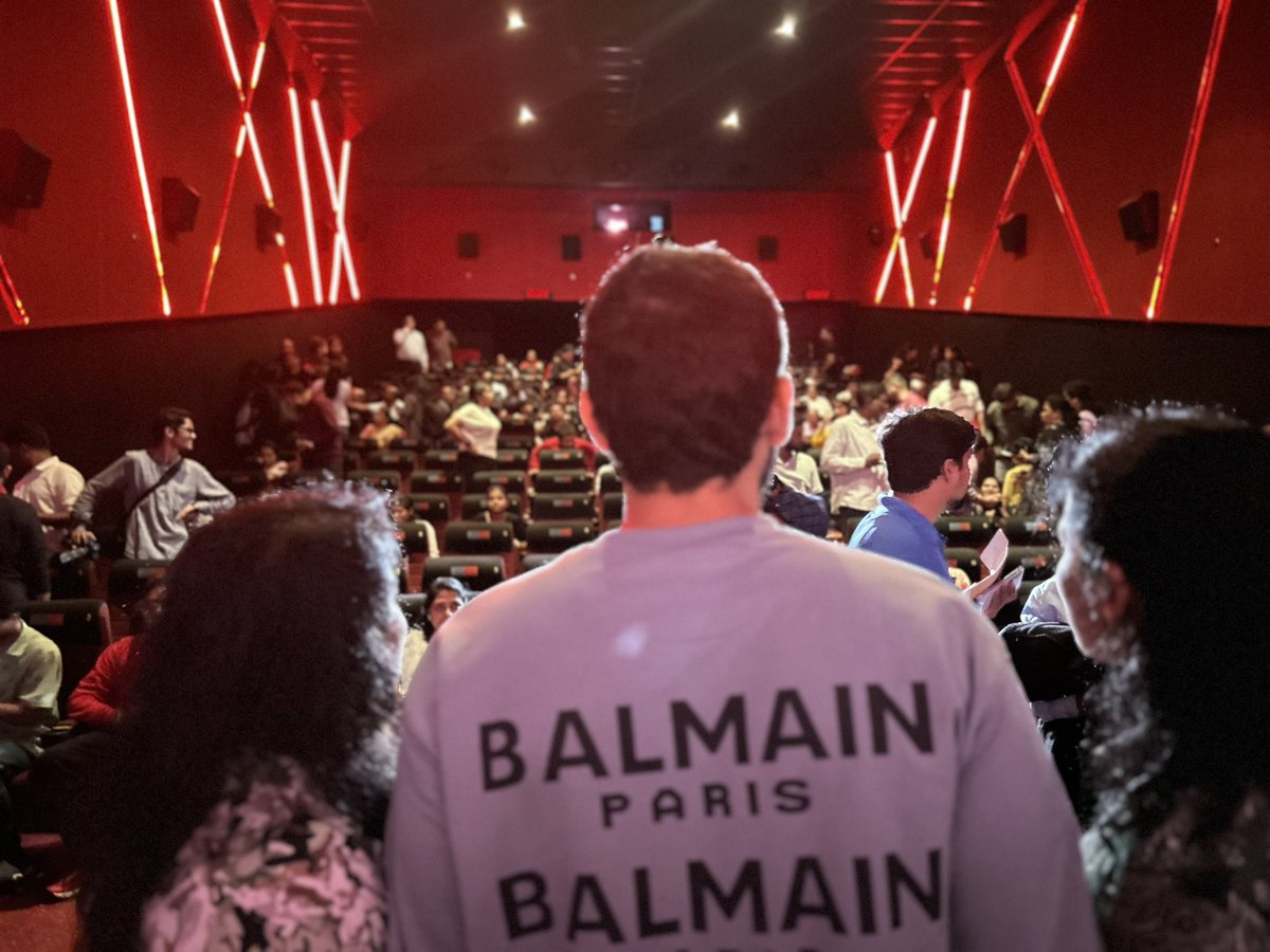 diganthmanchale tweet media