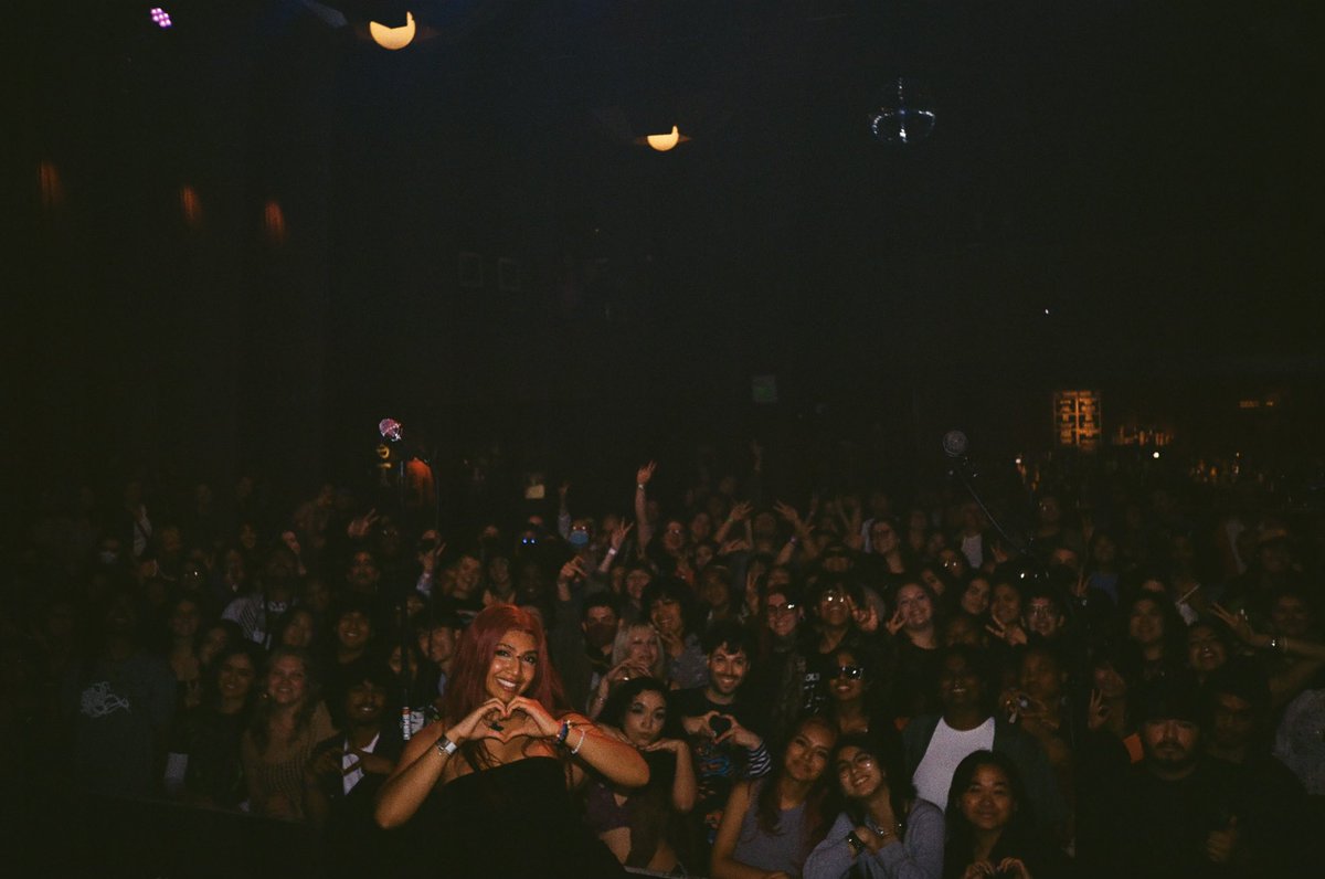 ivri0o's tweet image. AGGGHHHHHH IM GOING ON MY FIRST HEADLINE TOUR WTF WTF WTF 
tickets go on sale the 20th
presale starts tomorrow sign up w this link for early tickets 🩷🩷

ivrimusic.com