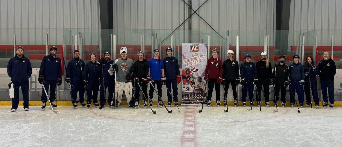 mobrien49's tweet image. Great time this past weekend at the @hockeynl1935 HPP Goaltender Development Weekend! Had a blast putting it together with Cory Keats &amp;amp; Kelsey Shute. Thanks to Trevor Dixon, Jack Benson, Cieara Chatman &amp;amp; all our staff who made it a success! 🥅💪 #GoalieDevelopment #HCGoalieCoach