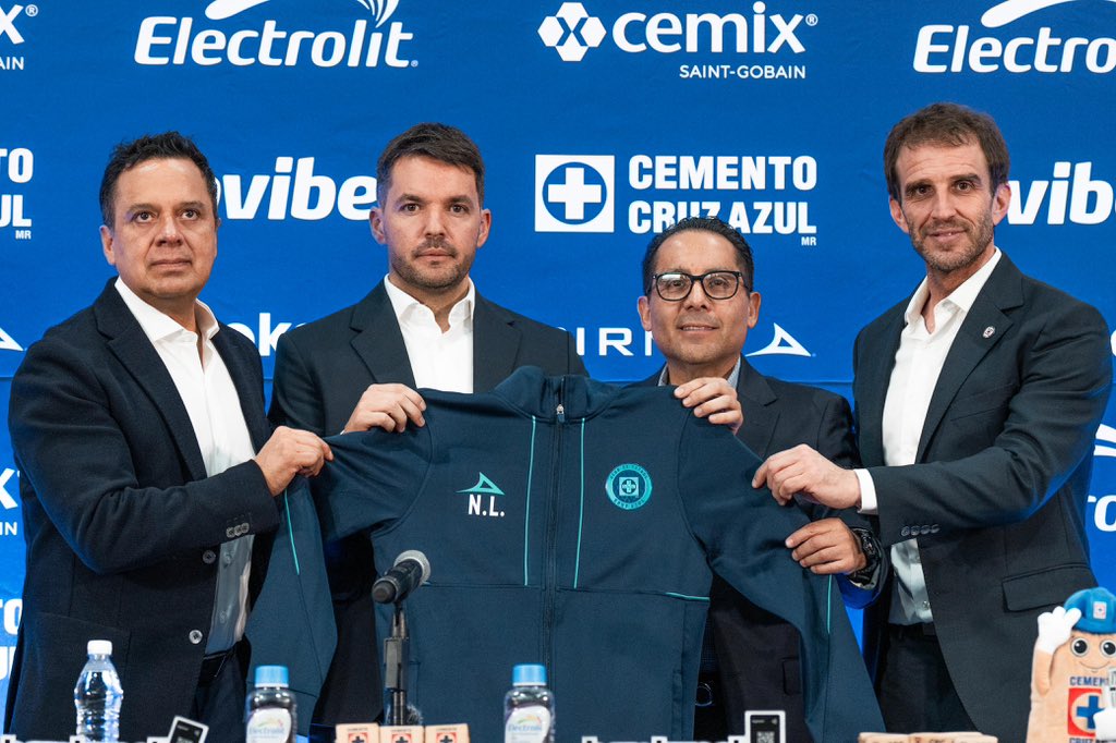 CRUZ AZUL tweet media