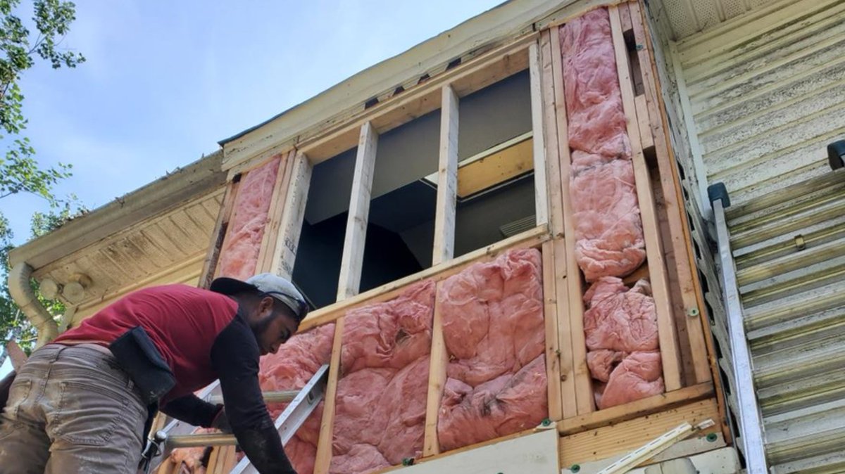 AecConstruction's tweet image. Let more light into your home with our expert window installation services. Experience improved energy efficiency combined with a custom touch. Schedule your appointment with us today!
#WindowInstallations
riverdaleremodeling.com/window-install…