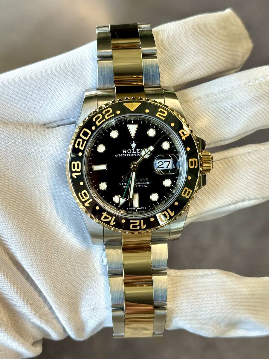 CarbonWatchCo's tweet photo. @FarandPaulJr GMT Master II https://t.co/cvVV8LU7Ud