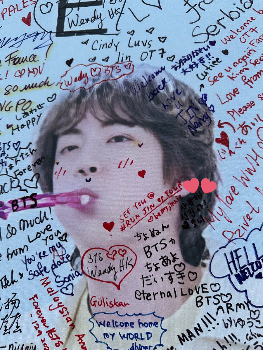 purplejin7's tweet photo. Today was a seokjin-filled day 🩷 https://t.co/D7BLoU13rX