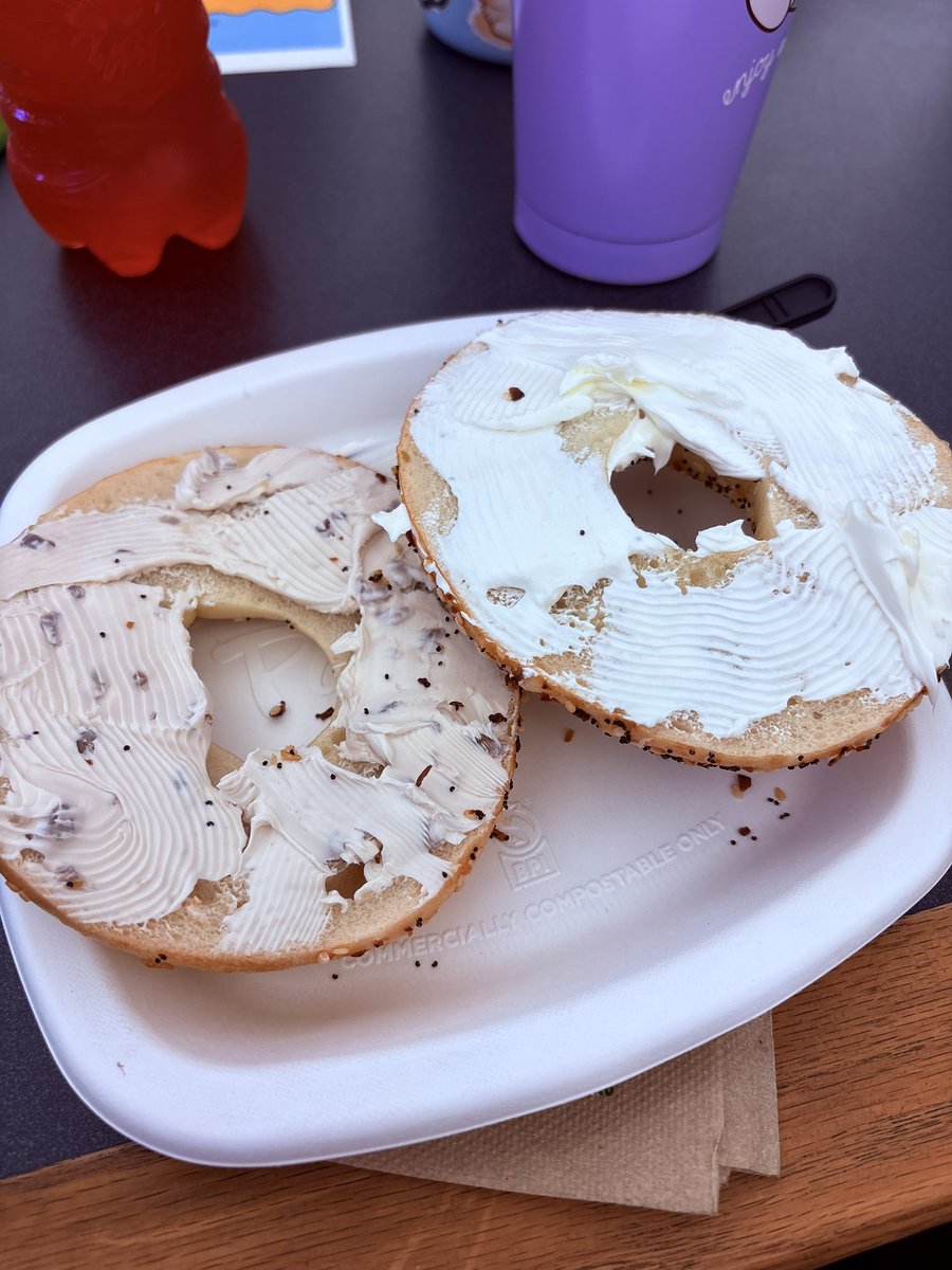 Courtney Bailey tweet media