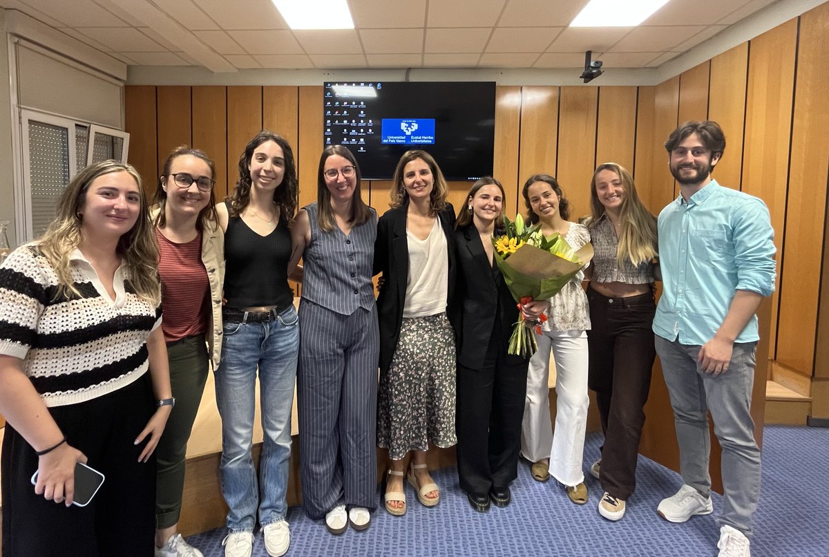 Lorea Blazquez (@blazquezlorea) on Twitter photo Yesterday, it was a very special day in the #NeuroRNA lab. Ane Velasco, first PhD student in the group, successfully defended her thesis! Many thanks to the thesis committee and everyone else from <a href="/biogipuzkoa/">Biogipuzkoa</a> for joining. Congratulations Ane!! 👩🔬🧪🧬 Yesterday, it was a very special day in the #NeuroRNA lab. Ane Velasco, first PhD student in the group, successfully defended her thesis! Many thanks to the thesis committee and everyone else from <a href="/biogipuzkoa/">Biogipuzkoa</a> for joining. Congratulations Ane!! 👩🔬🧪🧬