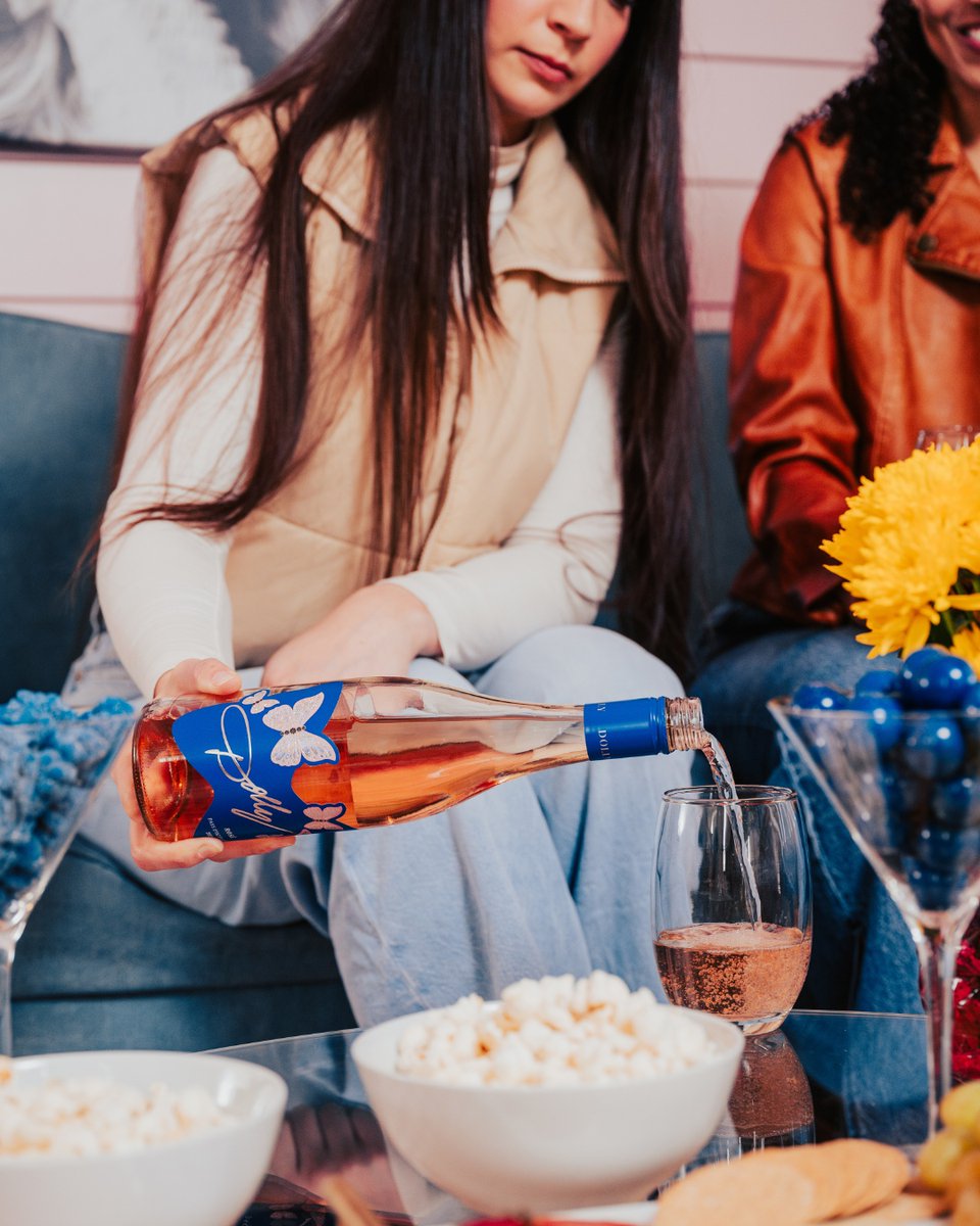 Dollywines's tweet image. A glass of Dolly Wines Rosé (UK Only) and a night in? Don’t mind if we do 💖